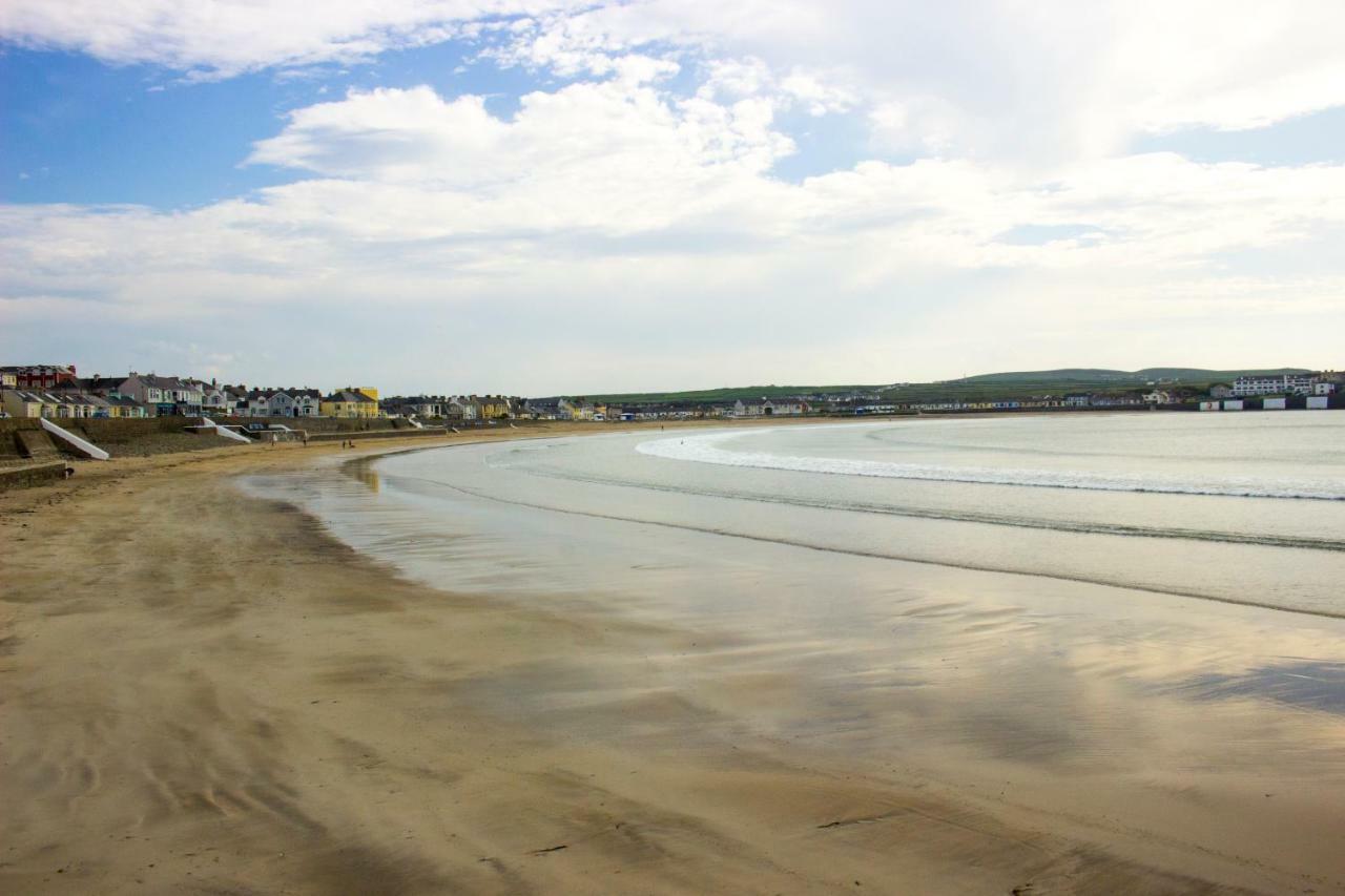 Lynch's Gasthof Kilkee